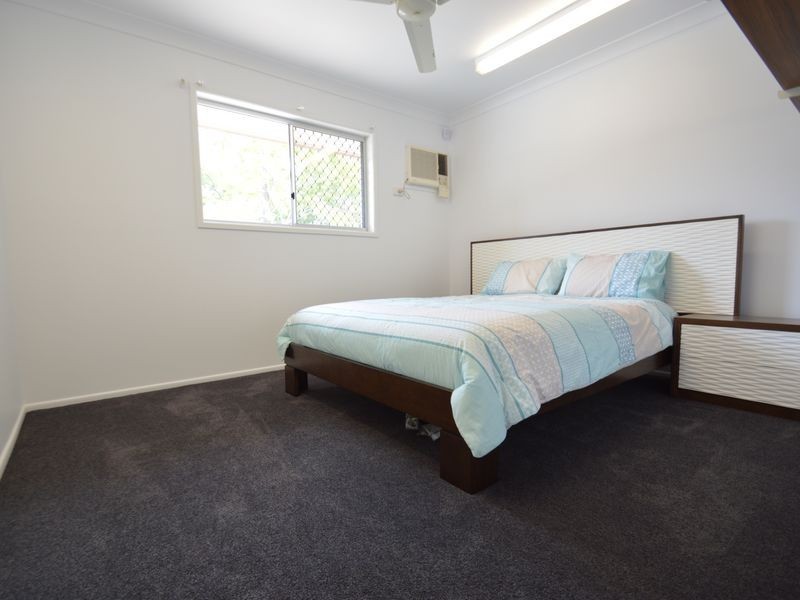 16 Pinelands Street, Loganlea QLD 4131