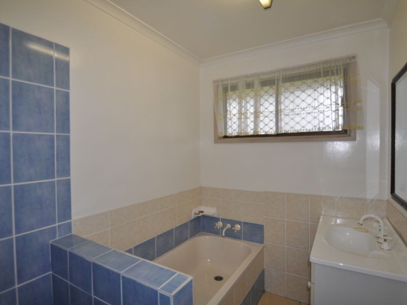 6 Edward Court, Loganlea QLD 4131
