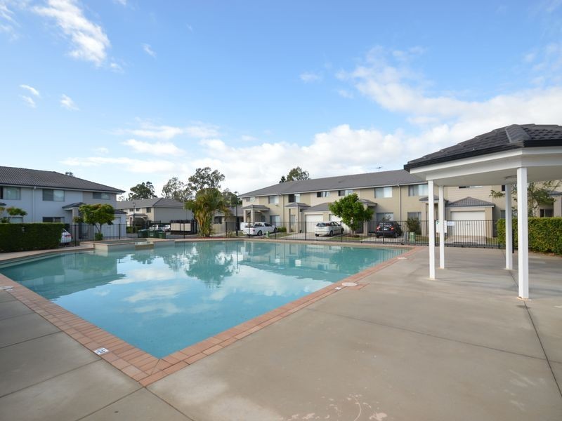 61/116 Station Road, Loganlea QLD 4131