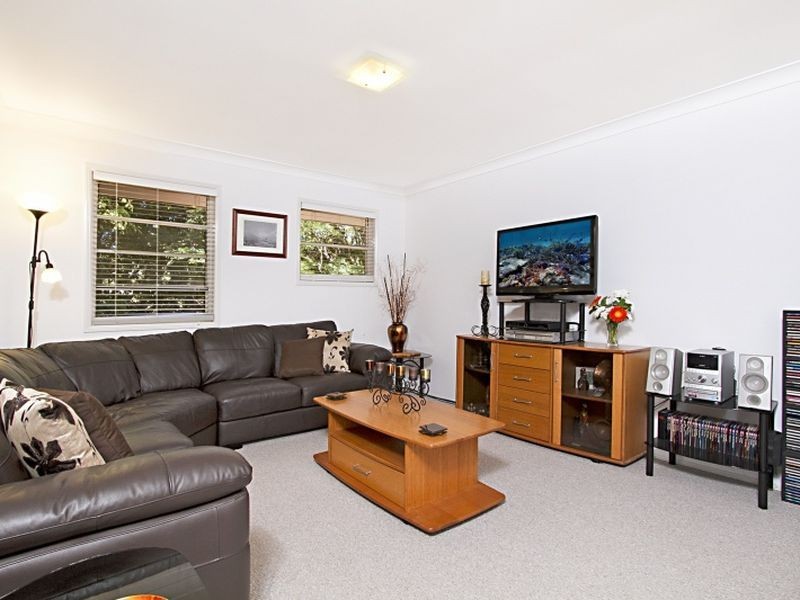 16 Kununurra Crescent, Shailer Park QLD 4128