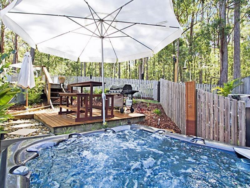 16 Kununurra Crescent, Shailer Park QLD 4128