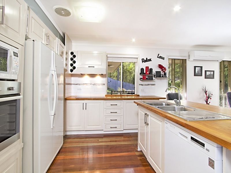 16 Kununurra Crescent, Shailer Park QLD 4128