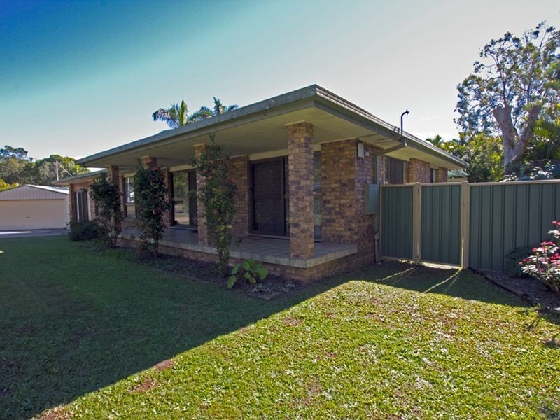 74 Mallee Drive, Tanah Merah QLD 4128