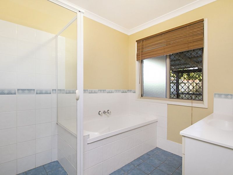 15 Lamington Place, Loganholme QLD 4129