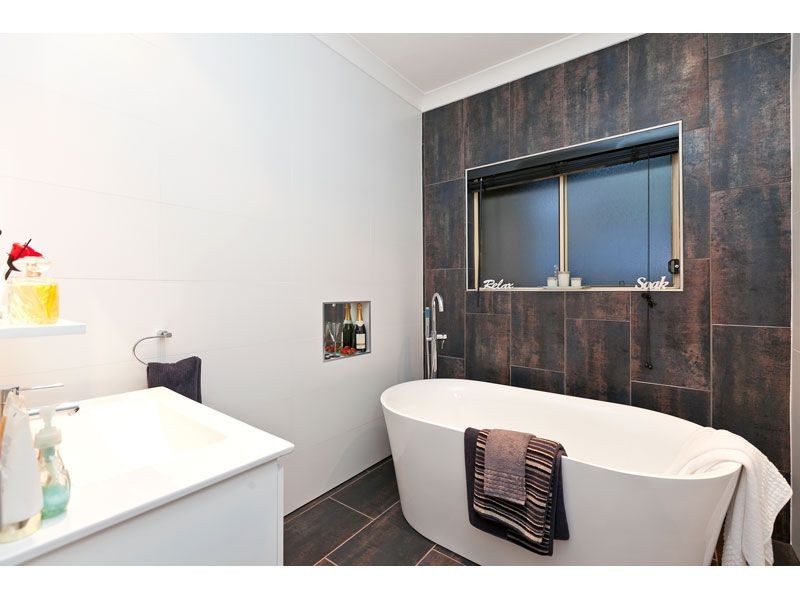 9/5 Meown Court, Cornubia QLD 4130