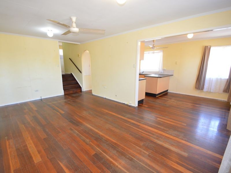 81 Smith Road, Woodridge QLD 4114