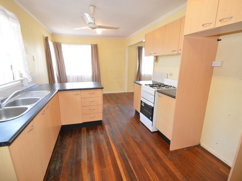 81 Smith Road, Woodridge QLD 4114