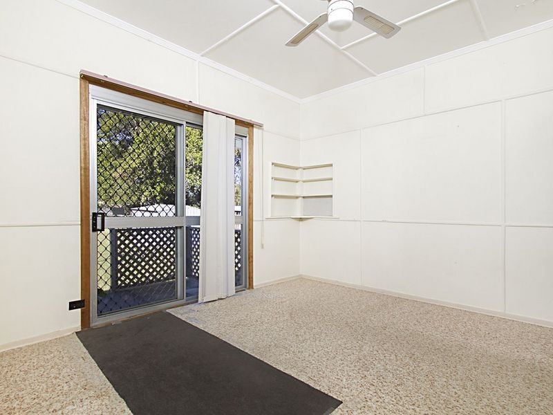 23 Pamela Crescent, Woodridge QLD 4114