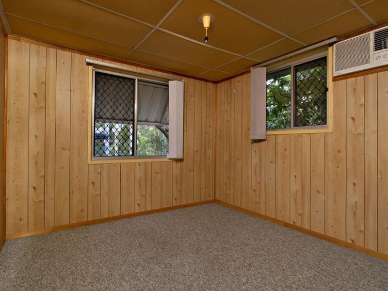 13 Woburn Street, Woodridge QLD 4114