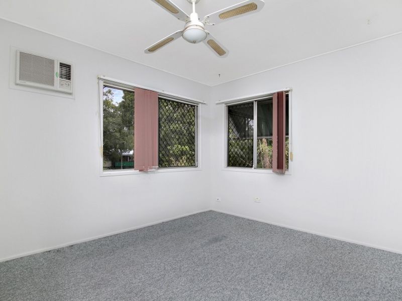 13 Woburn Street, Woodridge QLD 4114