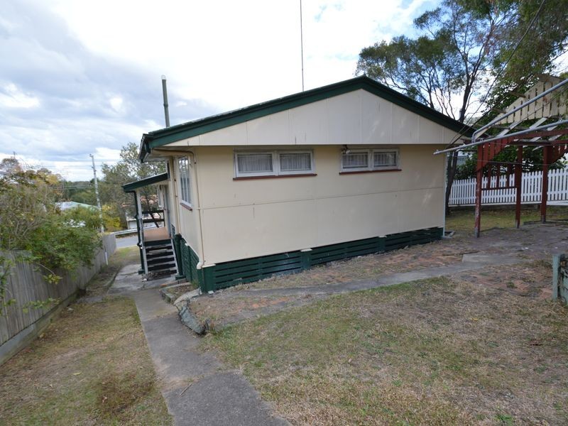 Henty Street, Woodridge QLD 4114