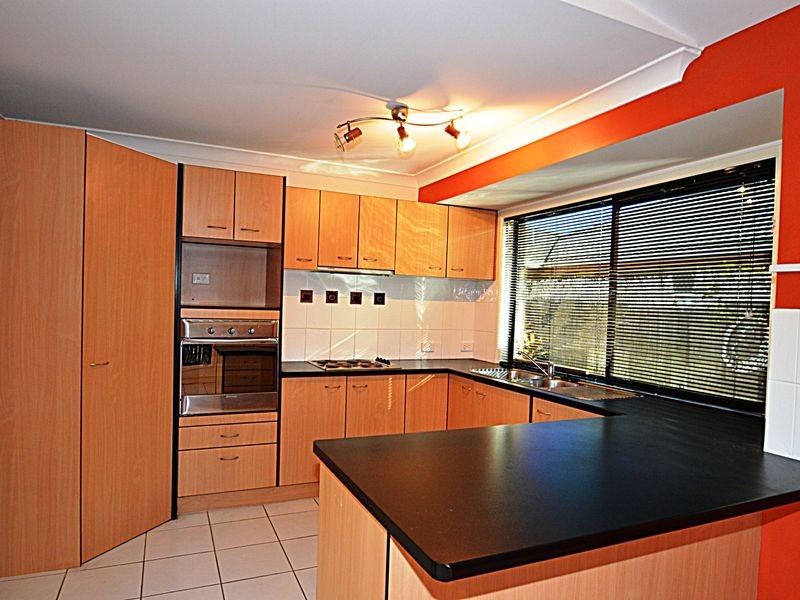 11 Lake Breeze Drive, Loganholme QLD 4129