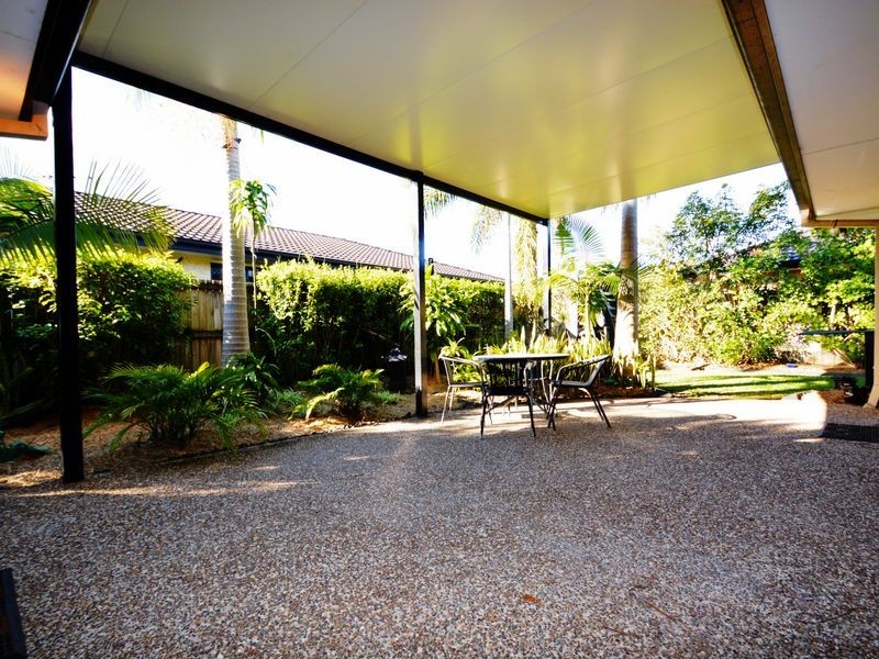 11 Lake Breeze Drive, Loganholme QLD 4129