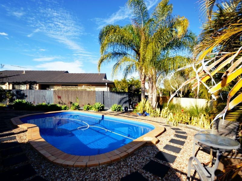 11 Lake Breeze Drive, Loganholme QLD 4129