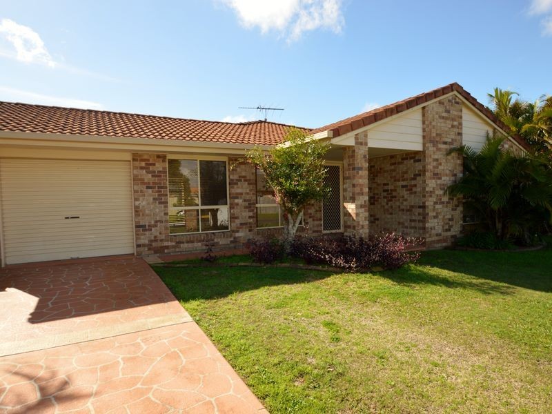 11 Jempal Court, Tanah Merah QLD 4128