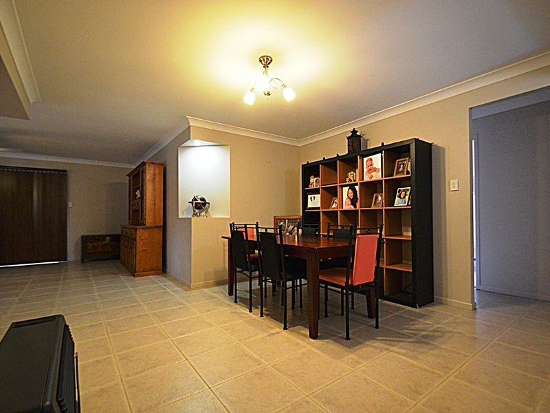 114 Sanctuary Parkway, Waterford QLD 4133