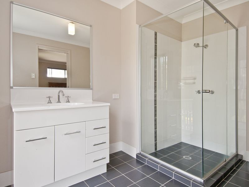 114 Sanctuary Parkway, Waterford QLD 4133