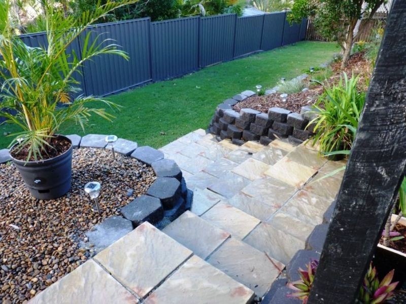 8 Beacon Drive, Cornubia QLD 4130
