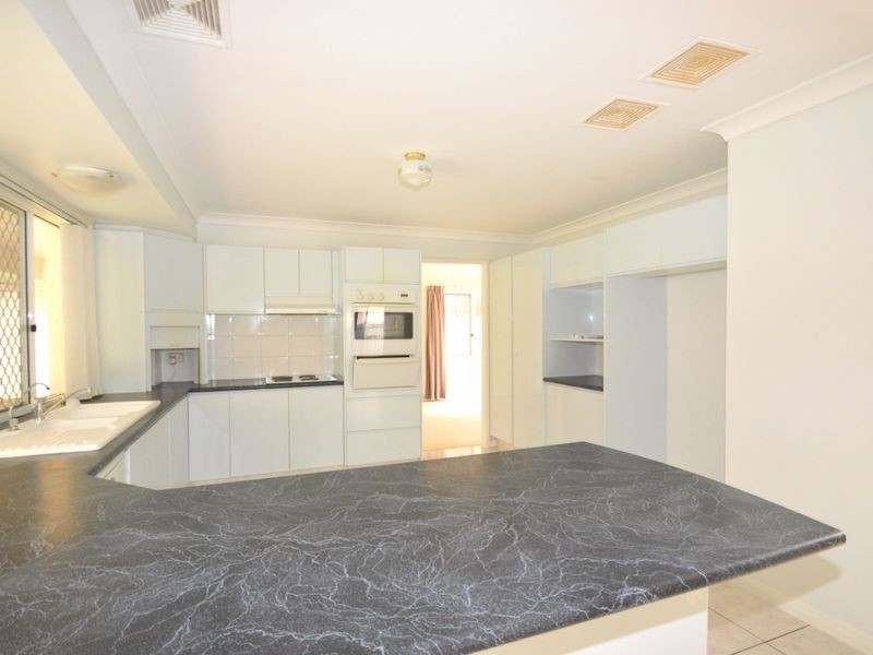 13 Charnley Court, Shailer Park QLD 4128