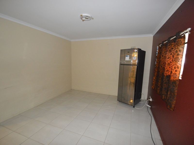 24 Mactay, Woodridge QLD 4114