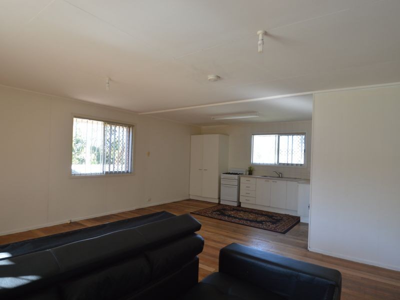 33 Janice Street, Slacks Creek QLD 4127