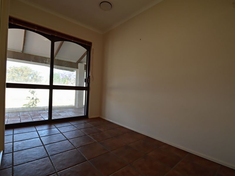 10 Webb Street, Slacks Creek QLD 4127