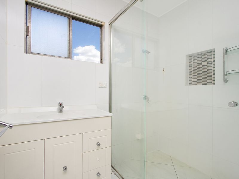 5 Perth Street, Kingston QLD 4114