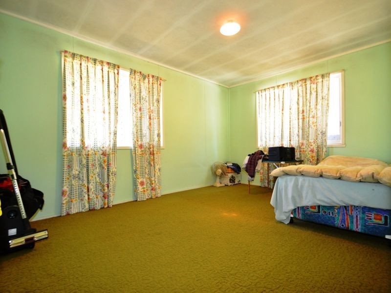 10 Burrigan Street, Woodridge QLD 4114