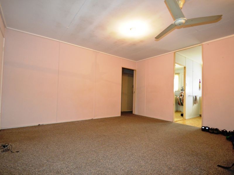 10 Burrigan Street, Woodridge QLD 4114