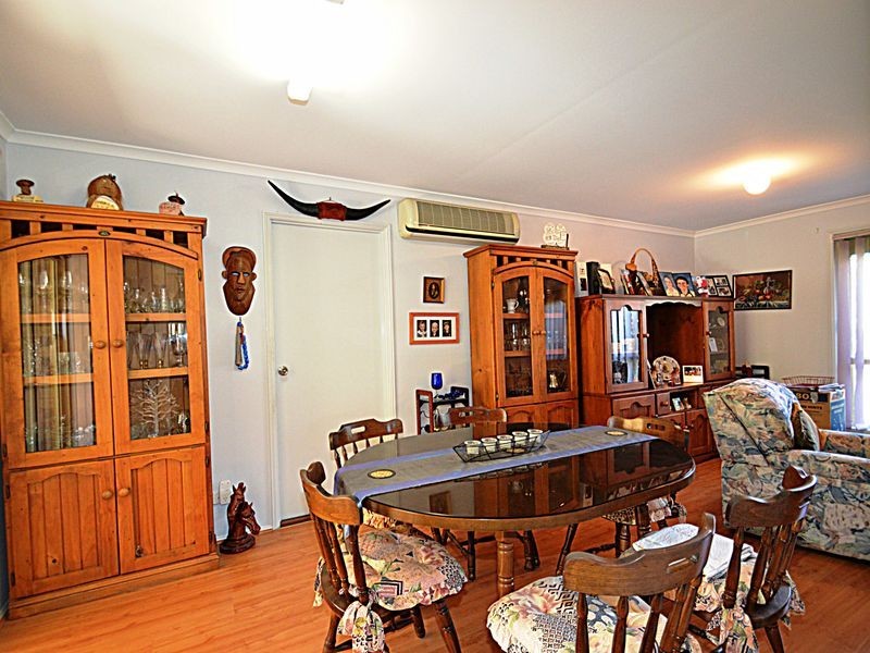 2 Jitra Place, Tanah Merah QLD 4128