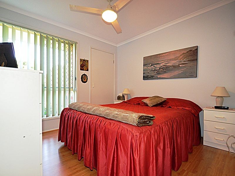 2 Jitra Place, Tanah Merah QLD 4128