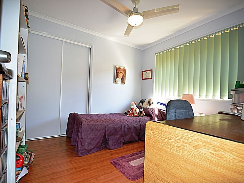 2 Jitra Place, Tanah Merah QLD 4128