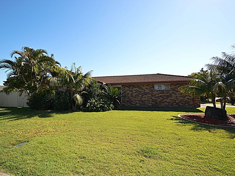 2 Jitra Place, Tanah Merah QLD 4128