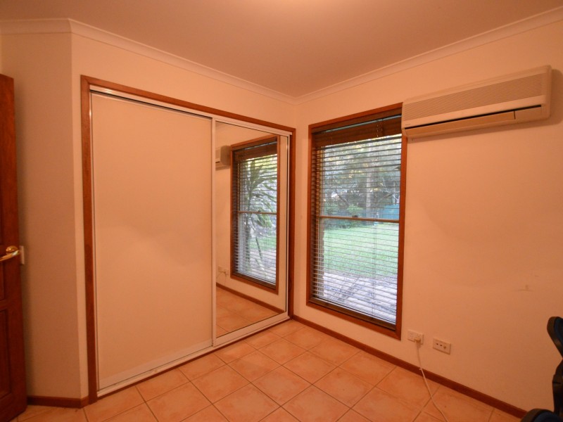 10 Rocklily Court, Shailer Park QLD 4128