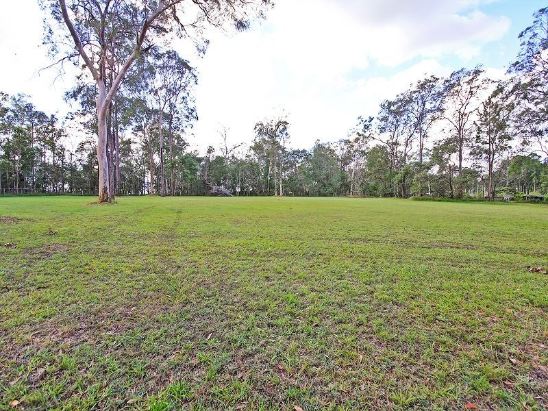 44 Lakefield Court, Chambers Flat QLD 4133
