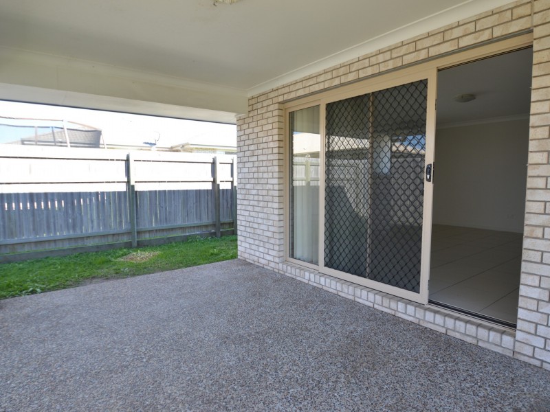 4 Tern Close, Eagleby QLD 4207