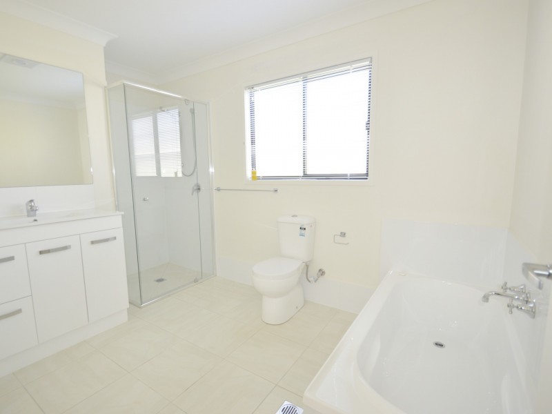 64A Second Avenue, Marsden QLD 4132