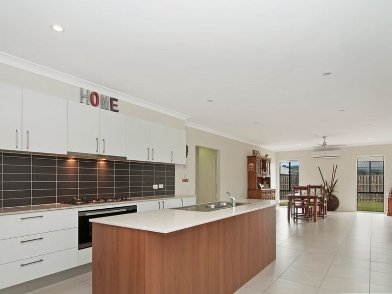 3 Springrise Place, Yarrabilba QLD 4207