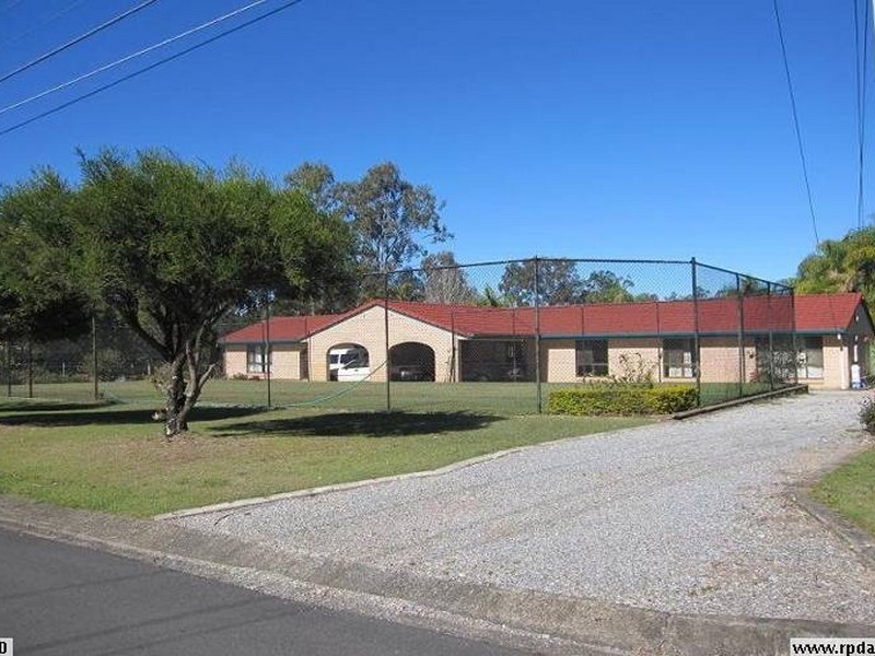 32 Atlantic Drive, Loganholme QLD 4129