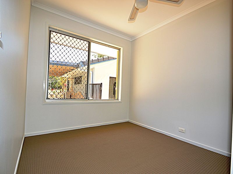 16 Oatberry Crescent, Shailer Park QLD 4128