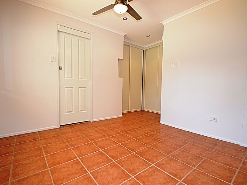 16 Oatberry Crescent, Shailer Park QLD 4128