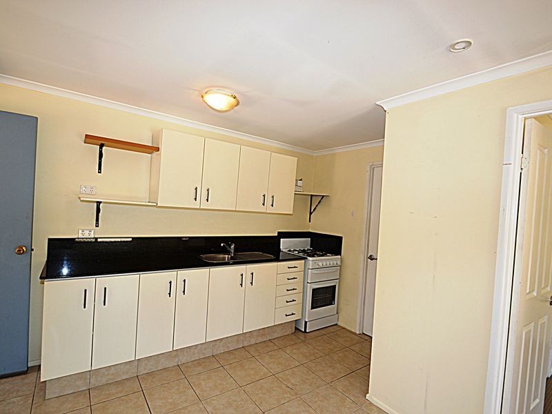 16 Oatberry Crescent, Shailer Park QLD 4128