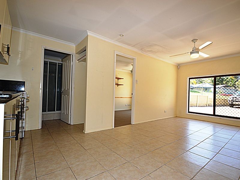 16 Oatberry Crescent, Shailer Park QLD 4128