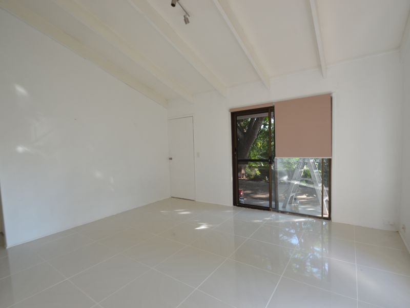 33 Beacon Drive, Cornubia QLD 4130