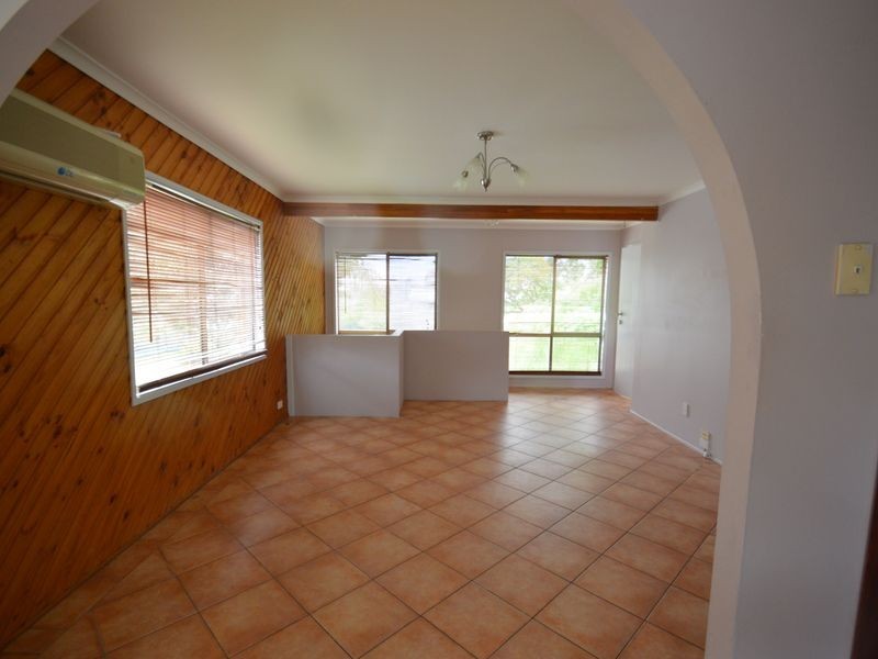 9 Waters Street, Waterford West QLD 4133