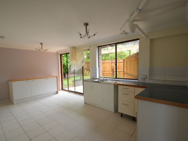 9 Waters Street, Waterford West QLD 4133