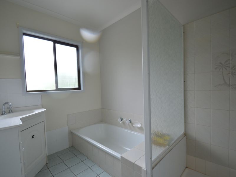 9 Waters Street, Waterford West QLD 4133