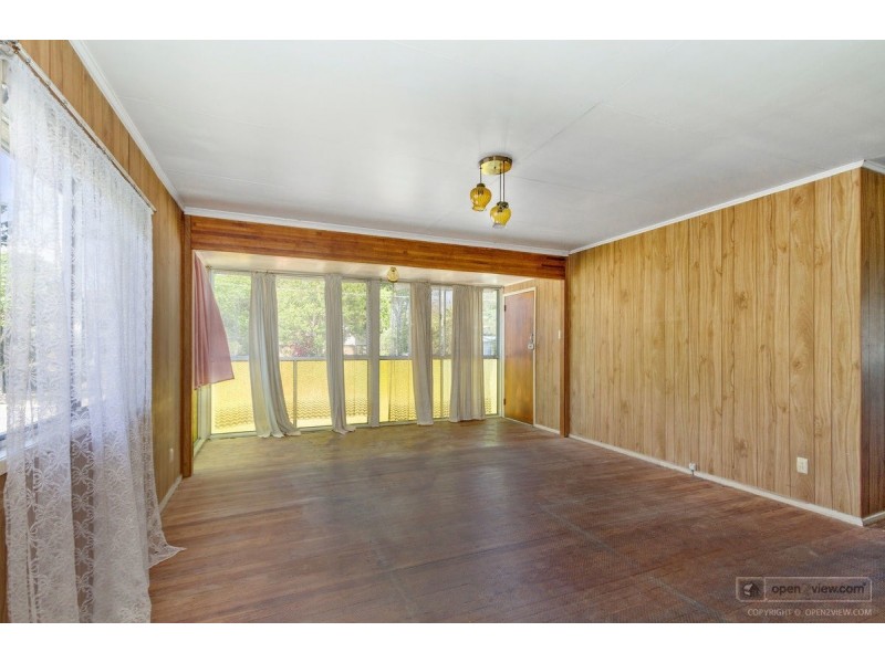 27 Orana Street, Kingston QLD 4114