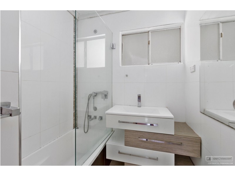 2 Windsor Street, Slacks Creek QLD 4127