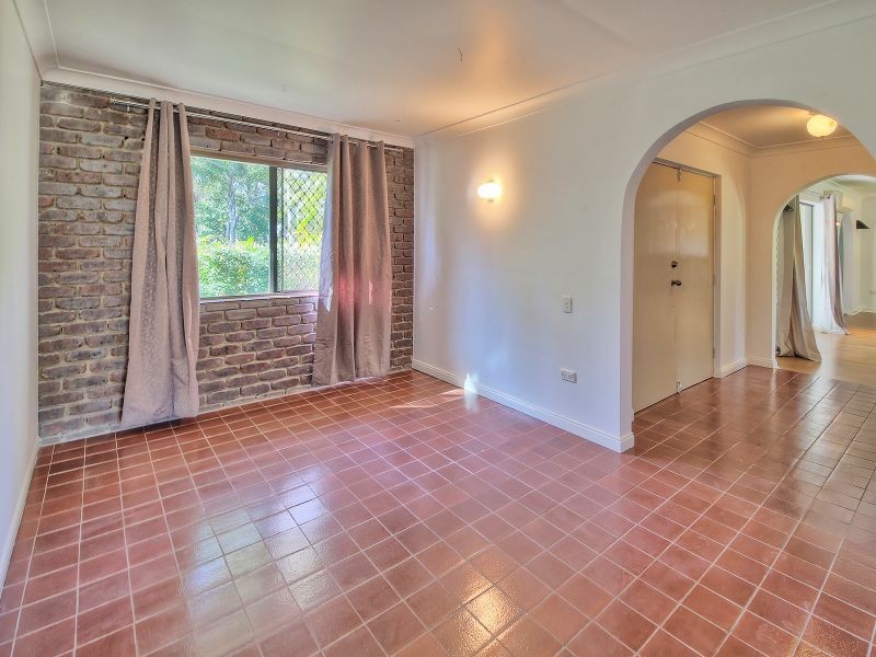 9 Bimbadeen Street, Loganholme QLD 4129